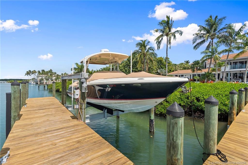 Stuart, Florida, 34996, United States, 4 Bedrooms Bedrooms, ,6 BathroomsBathrooms,Residential,Active,1829889