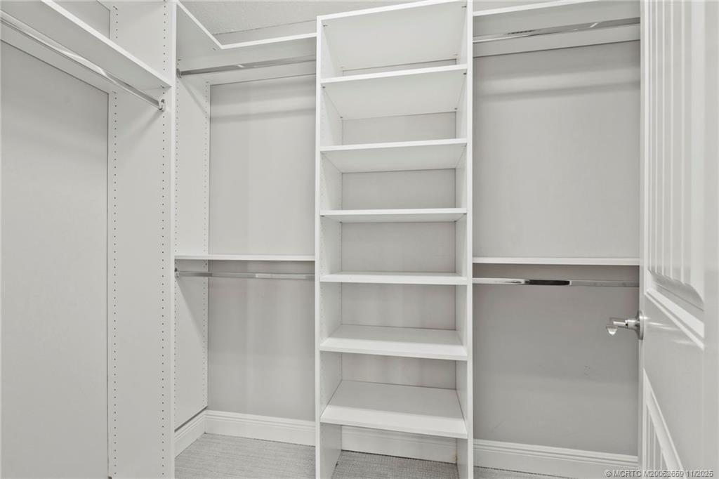 Fort Pierce, Florida, 34949, United States, 5 Bedrooms Bedrooms, ,5 BathroomsBathrooms,Residential,Active,1970957