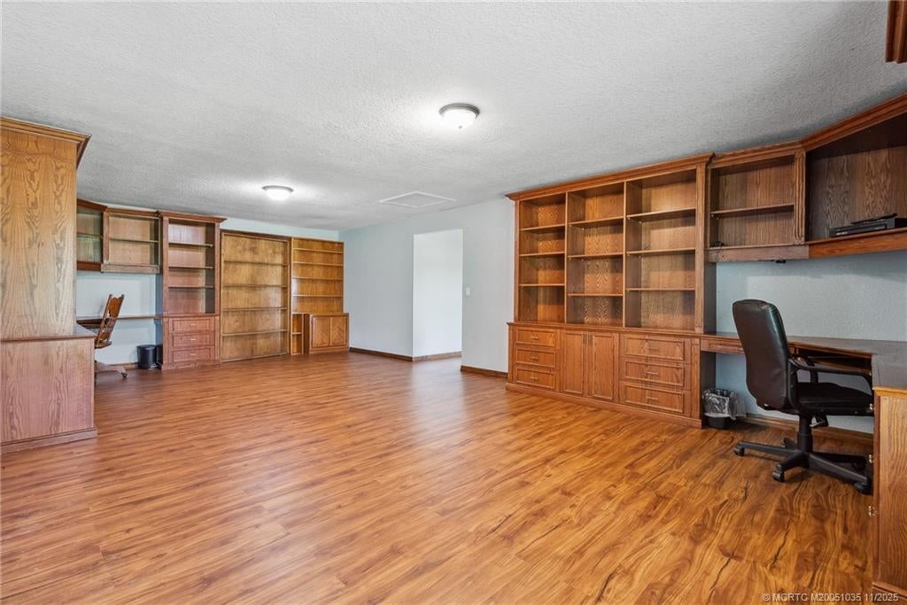 Palm City, Florida, 34990, United States, 5 Bedrooms Bedrooms, ,3 BathroomsBathrooms,Residential,Active,1862879