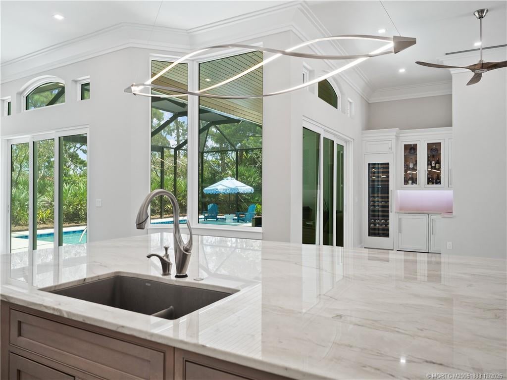 Hobe Sound, Florida, 33455, United States, 4 Bedrooms Bedrooms, ,4 BathroomsBathrooms,Residential,Active,1933731