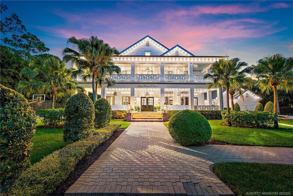 Palm City, Florida, 34990, United States, 5 Bedrooms Bedrooms, ,6 BathroomsBathrooms,Residential,Active,1914928 Palm City, Florida, 34990, United States, 5 Bedrooms Bedrooms, ,6 BathroomsBathrooms,Residential,Active,1914928