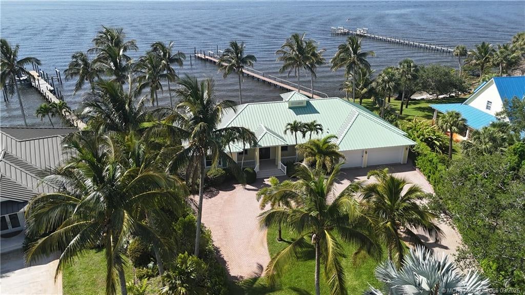 Jensen Beach, Florida, 34957, United States, 2 Bedrooms Bedrooms, ,3 BathroomsBathrooms,Residential,Active,1936446