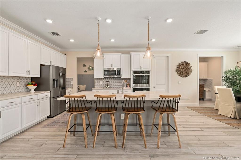 Stuart, Florida, 34997, United States, 4 Bedrooms Bedrooms, ,4 BathroomsBathrooms,Residential,Active,1904746