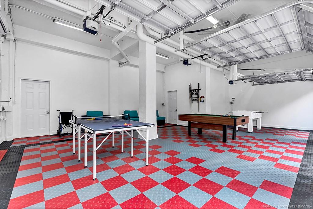 Stuart, Florida, 34996, United States, 9 Bedrooms Bedrooms, ,6 BathroomsBathrooms,Residential,Active,1707128