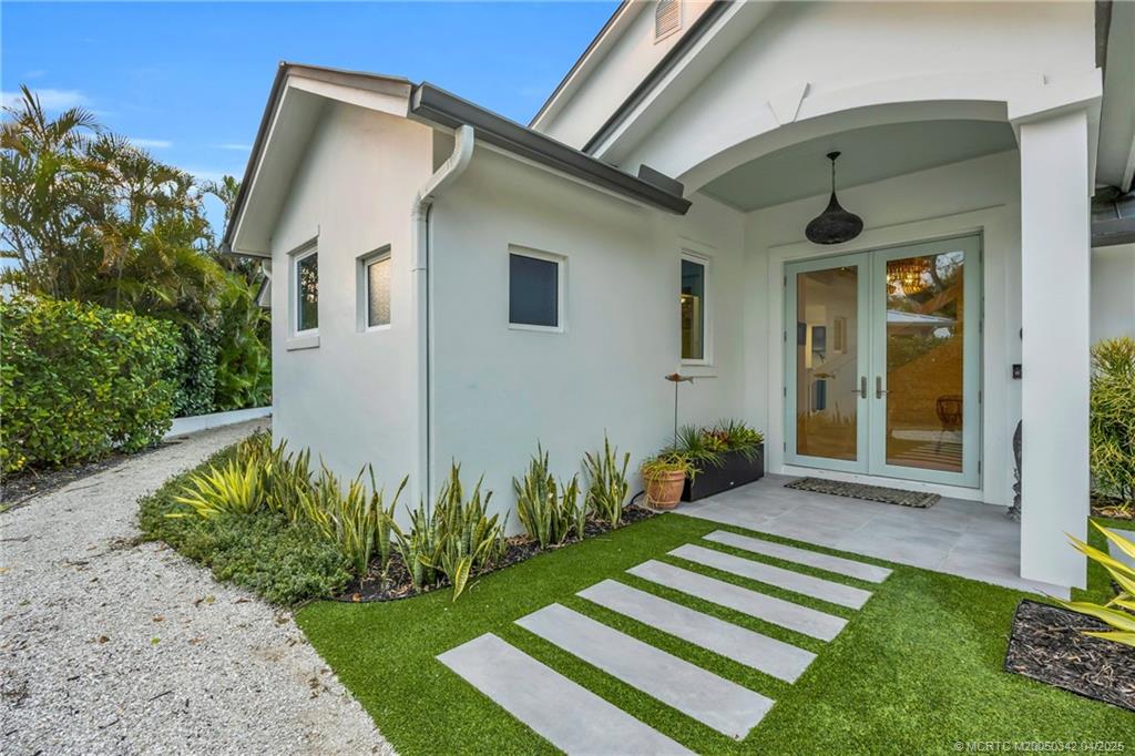 Stuart, Florida, 34994, United States, 4 Bedrooms Bedrooms, ,3 BathroomsBathrooms,Residential,Active,1782771