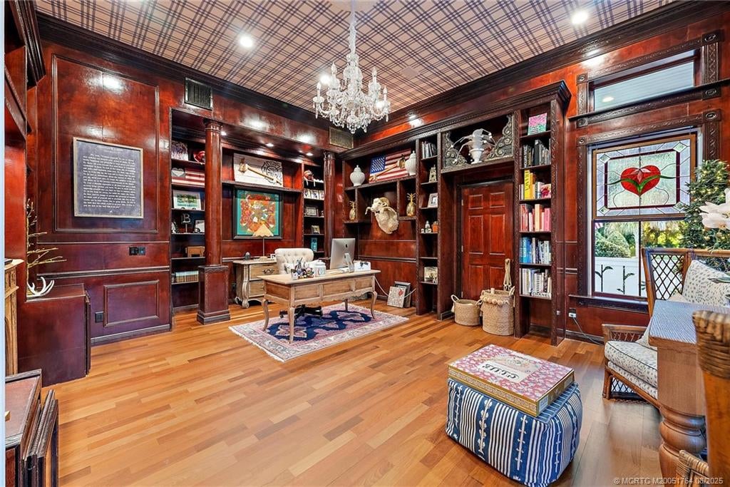 Palm City, Florida, 34990, United States, 5 Bedrooms Bedrooms, ,6 BathroomsBathrooms,Residential,Active,1914928