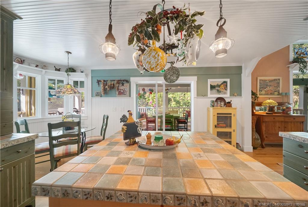 Stuart, Florida, 34996, United States, 4 Bedrooms Bedrooms, ,3 BathroomsBathrooms,Residential,Active,1988486