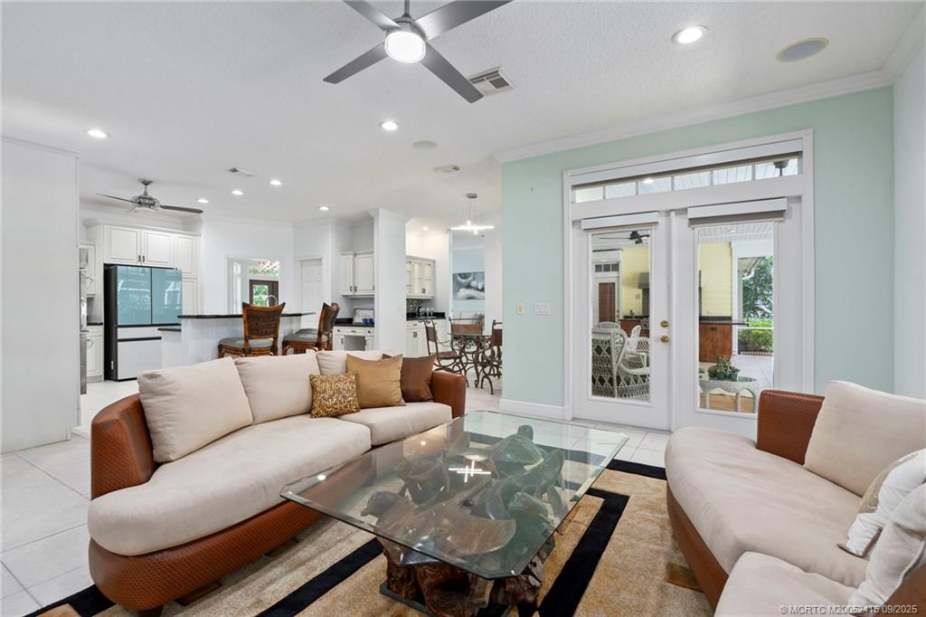 Stuart, Florida, 34996, United States, 4 Bedrooms Bedrooms, ,3 BathroomsBathrooms,Residential,Active,1953252