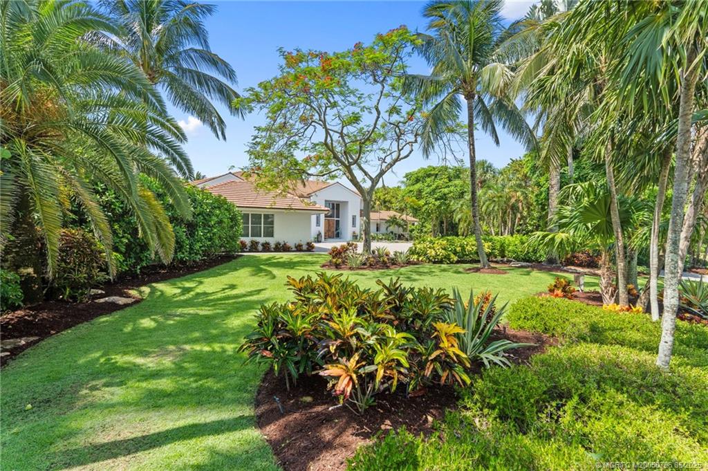 Stuart, Florida, 34996, United States, 4 Bedrooms Bedrooms, ,6 BathroomsBathrooms,Residential,Active,1829889