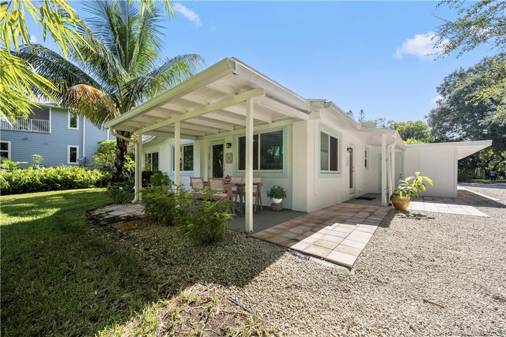 Stuart, Florida, 34994, United States, 2 Bedrooms Bedrooms, ,2 BathroomsBathrooms,Residential,Active,1945266