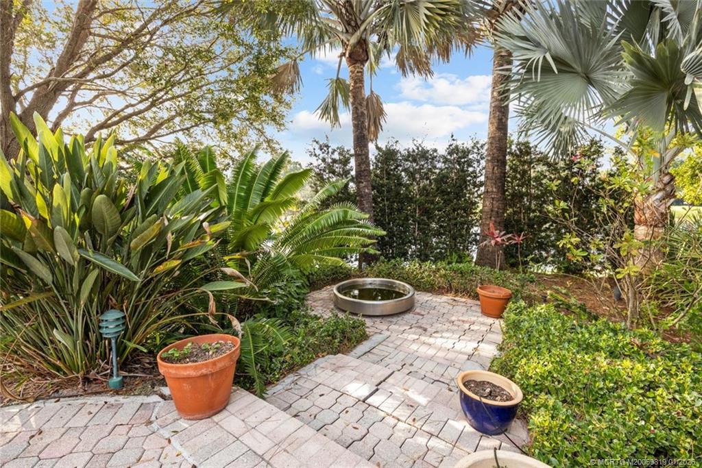 Palm City, Florida, 34990, United States, 3 Bedrooms Bedrooms, ,4 BathroomsBathrooms,Residential,Active,2010174