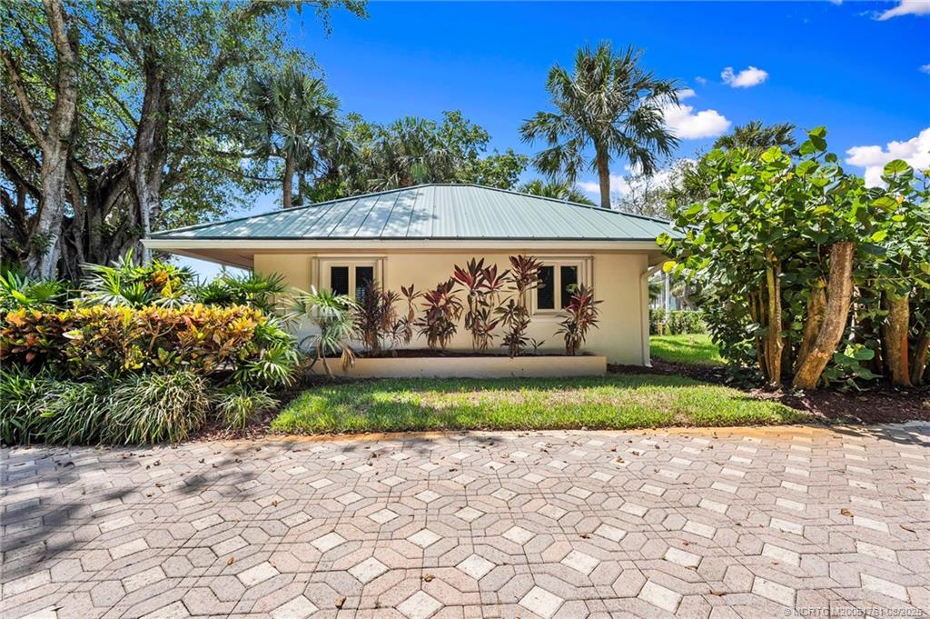Stuart, Florida, 34996, United States, 5 Bedrooms Bedrooms, ,4 BathroomsBathrooms,Residential,Active,1914638