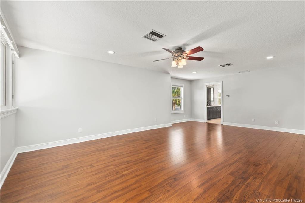 Fort Pierce, Florida, 34949, United States, 5 Bedrooms Bedrooms, ,5 BathroomsBathrooms,Residential,Active,1970957