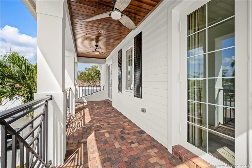 Palm City, Florida, 34990, United States, 5 Bedrooms Bedrooms, ,8 BathroomsBathrooms,Residential,Active,1747378