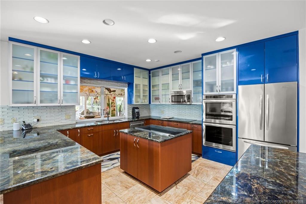 Palm City, Florida, 34990, United States, 3 Bedrooms Bedrooms, ,4 BathroomsBathrooms,Residential,Active,2010174