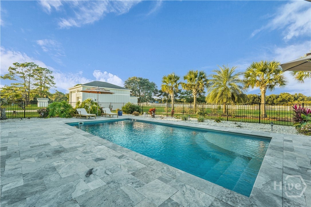 Midway, Georgia, 31320, United States, 5 Bedrooms Bedrooms, ,3 BathroomsBathrooms,Residential,Active,1959970