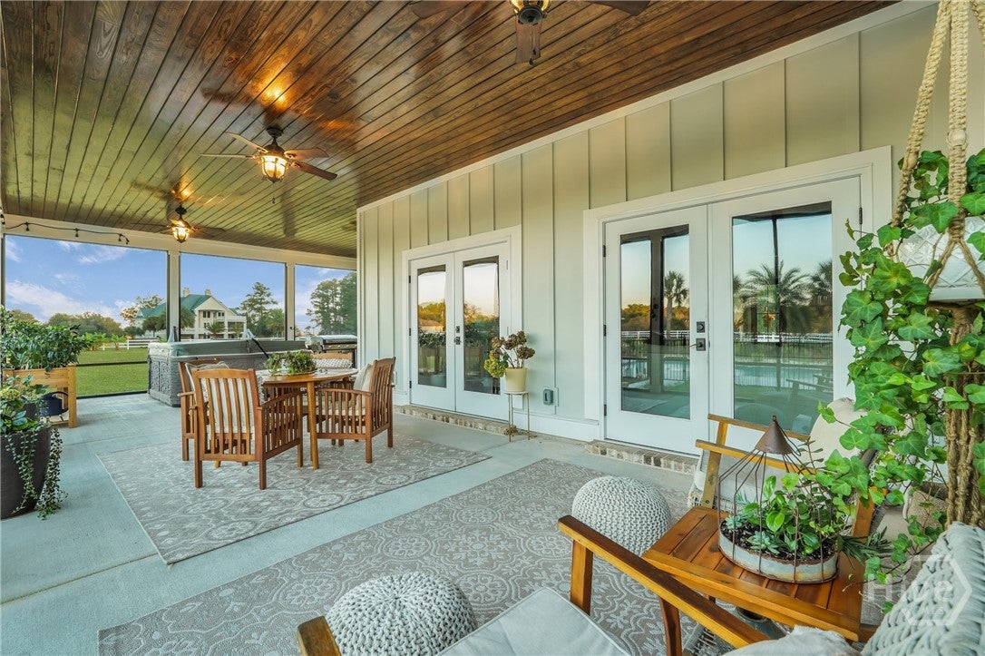 Midway, Georgia, 31320, United States, 5 Bedrooms Bedrooms, ,3 BathroomsBathrooms,Residential,Active,1959970