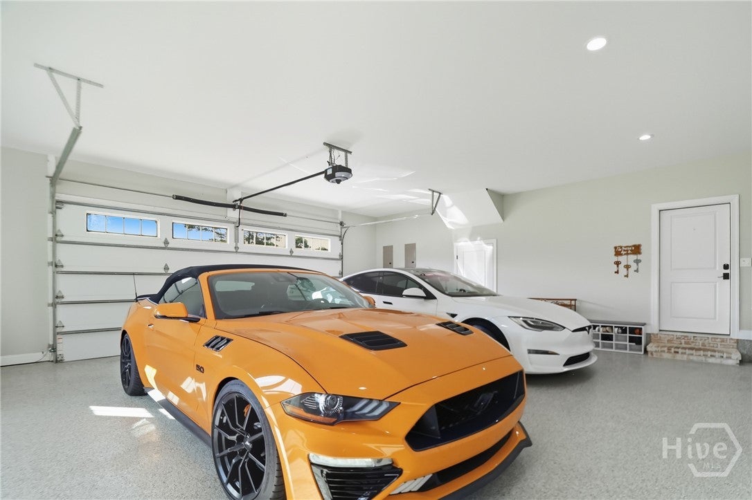 Midway, Georgia, 31320, United States, 5 Bedrooms Bedrooms, ,3 BathroomsBathrooms,Residential,Active,1959970