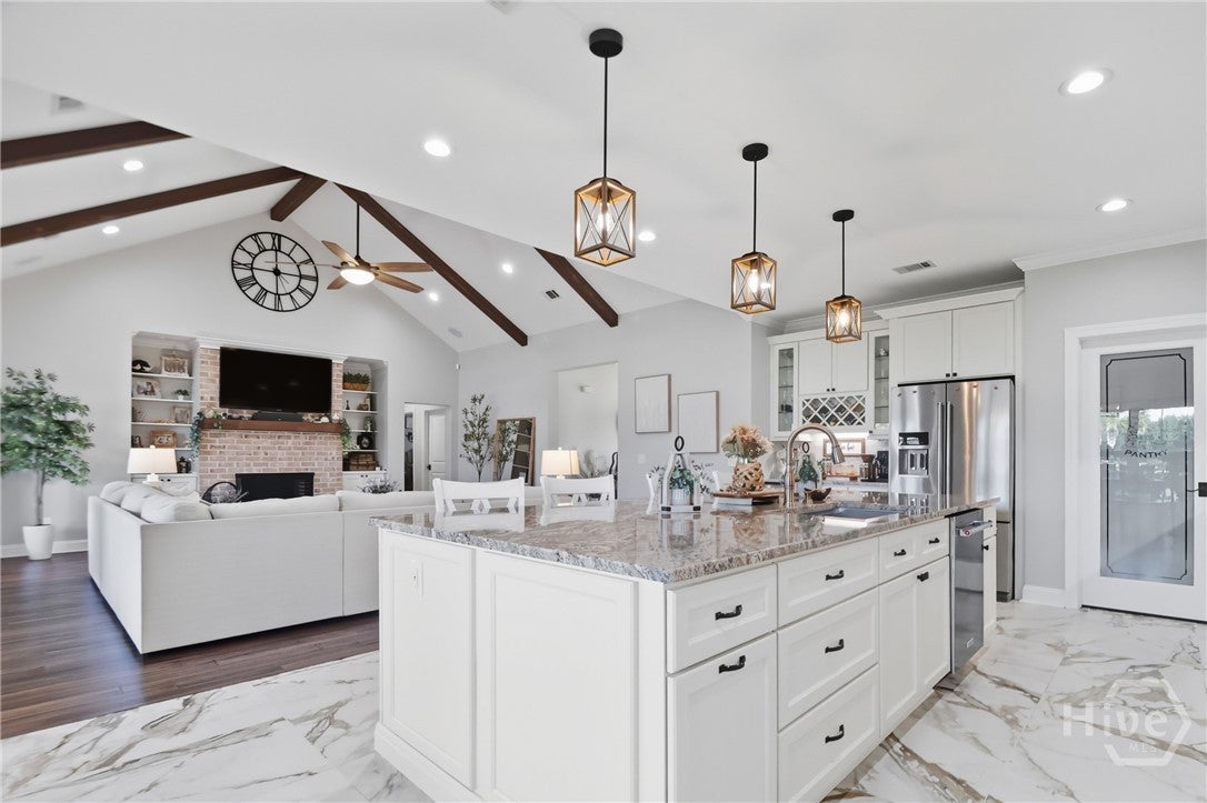 Midway, Georgia, 31320, United States, 5 Bedrooms Bedrooms, ,3 BathroomsBathrooms,Residential,Active,1959970