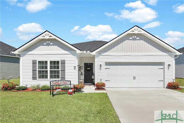 217 BRIGHTLEAF CIR, HINESVILLE, GA 31313 - Image 1