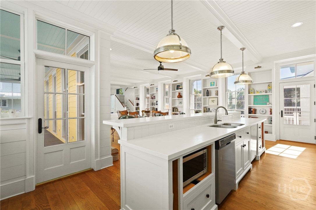 Tybee Island, Georgia, 31328, United States, ,5 BathroomsBathrooms,Residential,Active,1863493