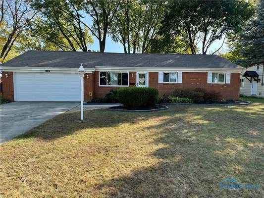 216 HICKORY ST, SWANTON, OH 43558 - Image 1