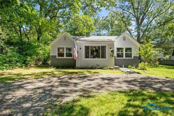 136 CURWOOD RD, HOLLAND, OH 43528 - Image 1