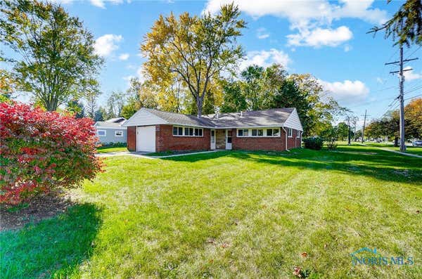 2 GREENBRIER CT, BOWLING GREEN, OH 43402 - Image 1