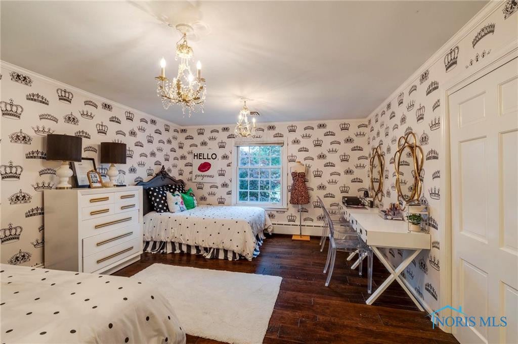 Ottawa Hills, Ohio, 43615, United States, 5 Bedrooms Bedrooms, ,6 BathroomsBathrooms,Residential,Active,1871820