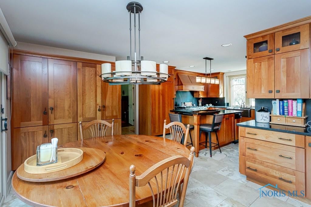 Perrysburg, Ohio, 43551, United States, ,4 BathroomsBathrooms,Residential,Active,1769957