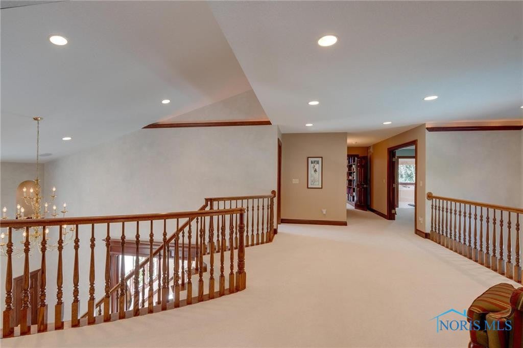 Maumee, Ohio, 43537, United States, 5 Bedrooms Bedrooms, ,8 BathroomsBathrooms,Residential,Active,1954319