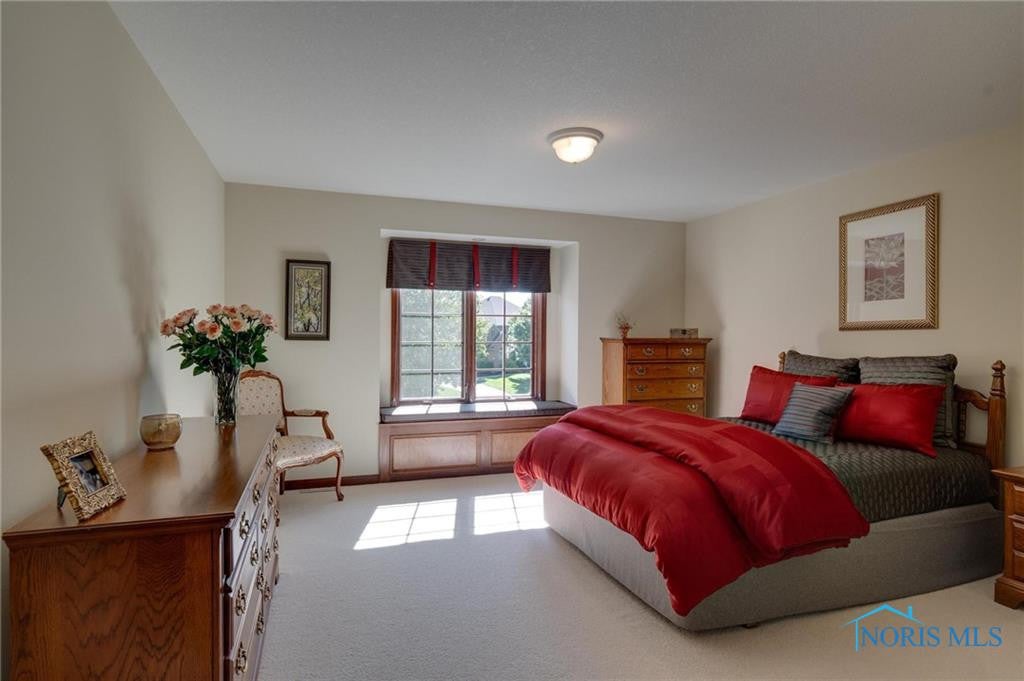 Maumee, Ohio, 43537, United States, 5 Bedrooms Bedrooms, ,8 BathroomsBathrooms,Residential,Active,1954319