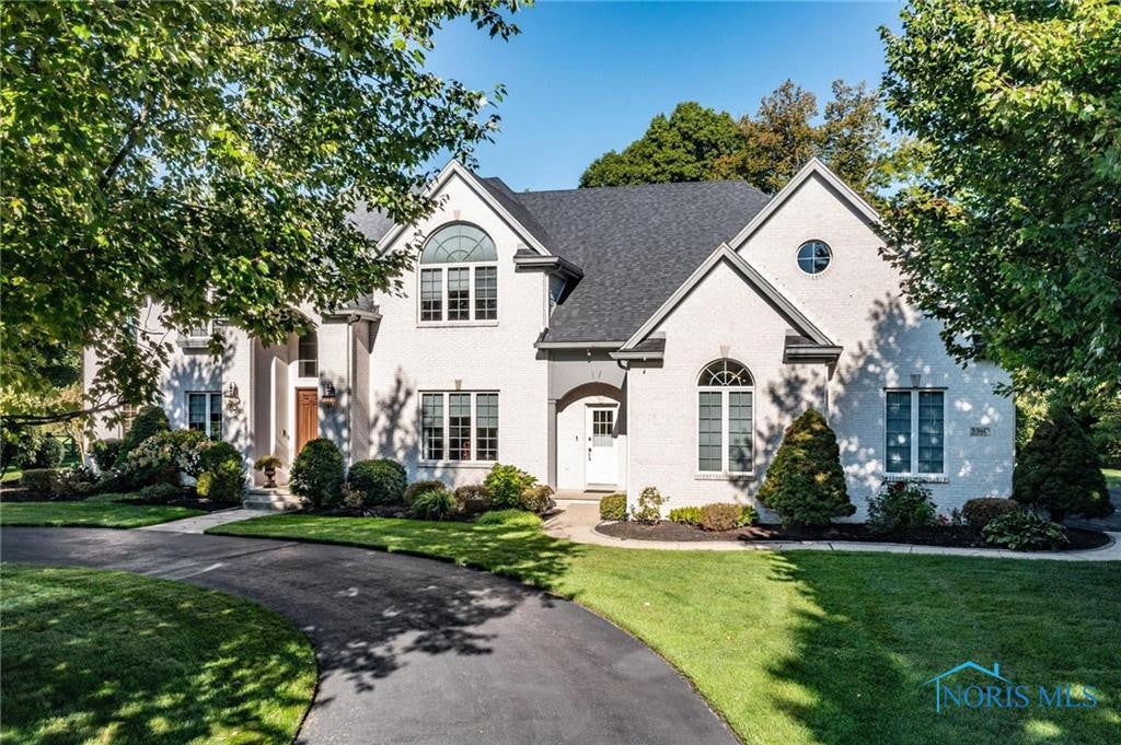 Maumee, Ohio, 43537, United States, 5 Bedrooms Bedrooms, ,8 BathroomsBathrooms,Residential,Active,1954319