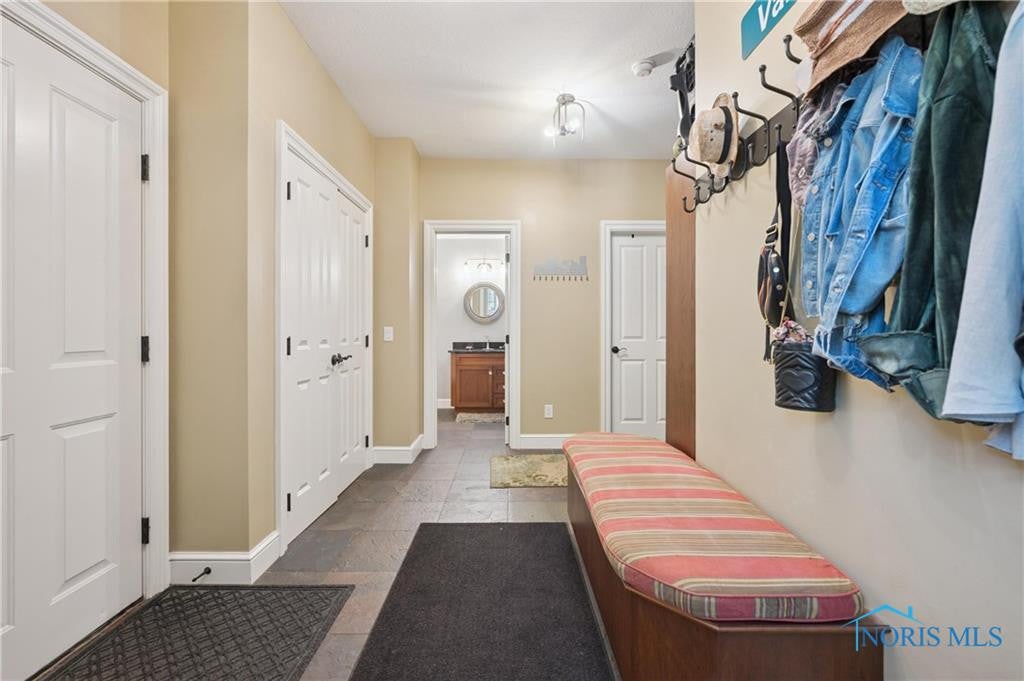 Toledo, Ohio, 43623, United States, 4 Bedrooms Bedrooms, ,8 BathroomsBathrooms,Residential,Active,1933872