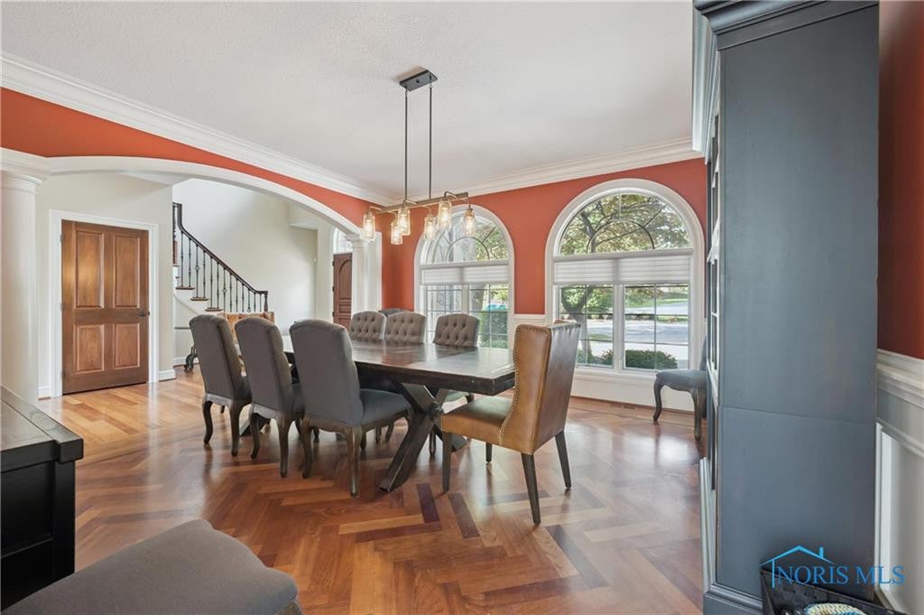 Toledo, Ohio, 43623, United States, 4 Bedrooms Bedrooms, ,8 BathroomsBathrooms,Residential,Active,1933872