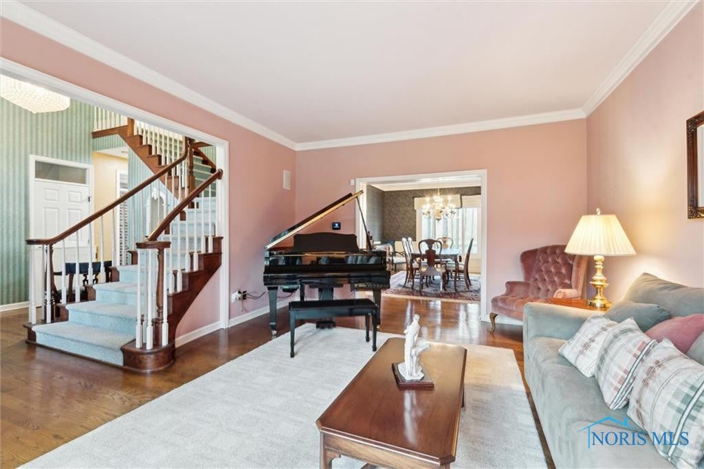 Monclova, Ohio, 43542, United States, 5 Bedrooms Bedrooms, ,4 BathroomsBathrooms,Residential,Active,1799406