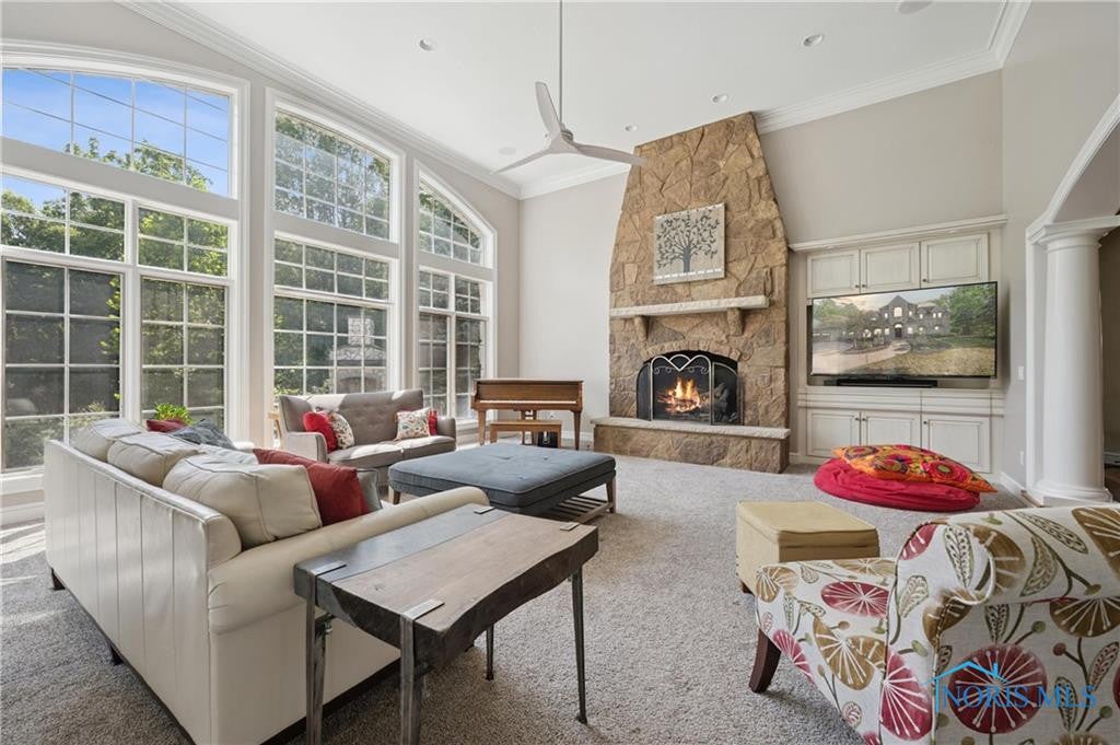 Toledo, Ohio, 43623, United States, 4 Bedrooms Bedrooms, ,8 BathroomsBathrooms,Residential,Active,1933872