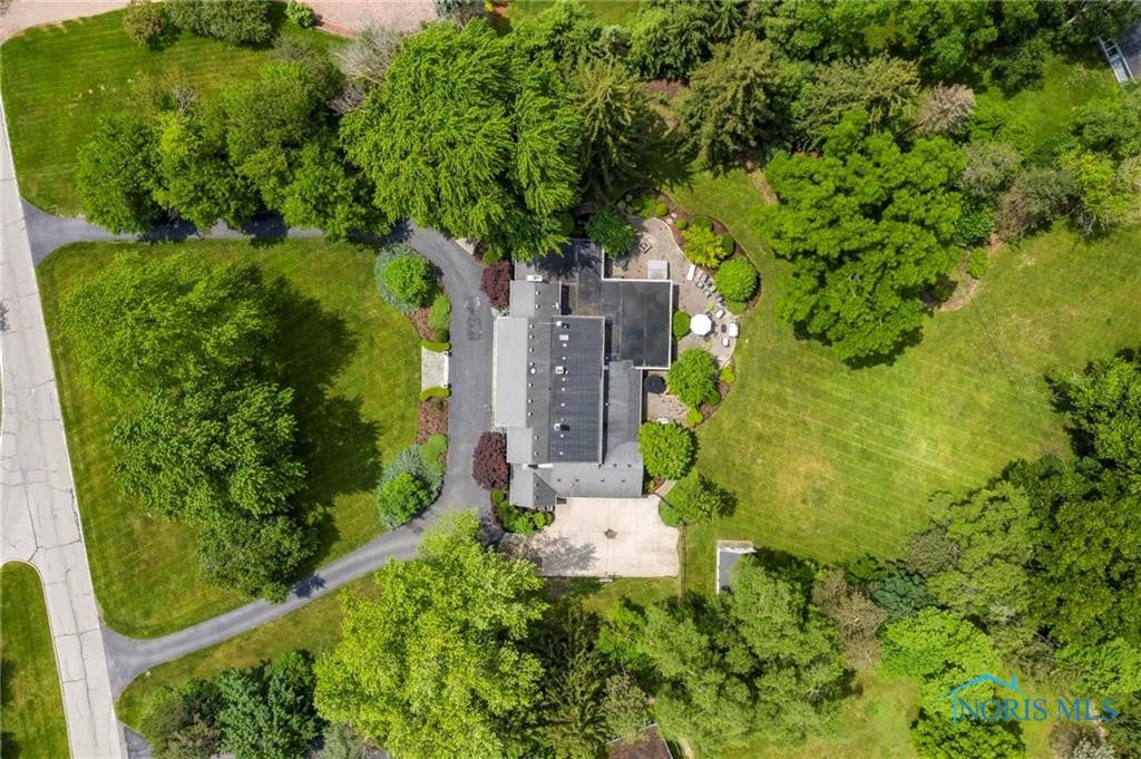 Ottawa Hills, Ohio, 43615, United States, 5 Bedrooms Bedrooms, ,6 BathroomsBathrooms,Residential,Active,1871820