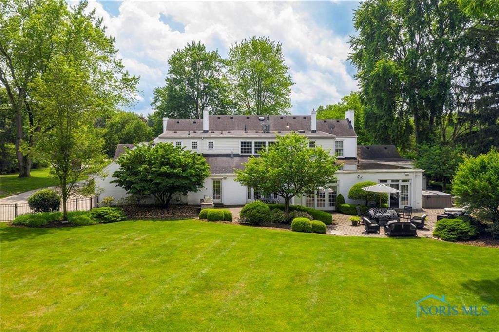 Ottawa Hills, Ohio, 43615, United States, 5 Bedrooms Bedrooms, ,6 BathroomsBathrooms,Residential,Active,1871820