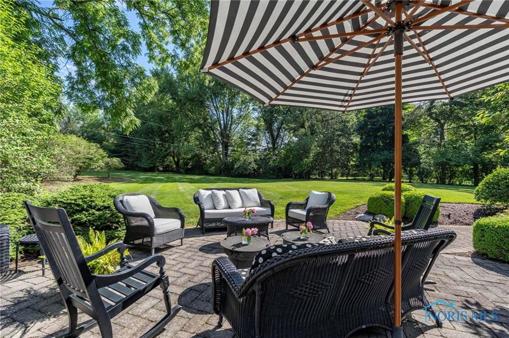 Ottawa Hills, Ohio, 43615, United States, 5 Bedrooms Bedrooms, ,6 BathroomsBathrooms,Residential,Active,1871820