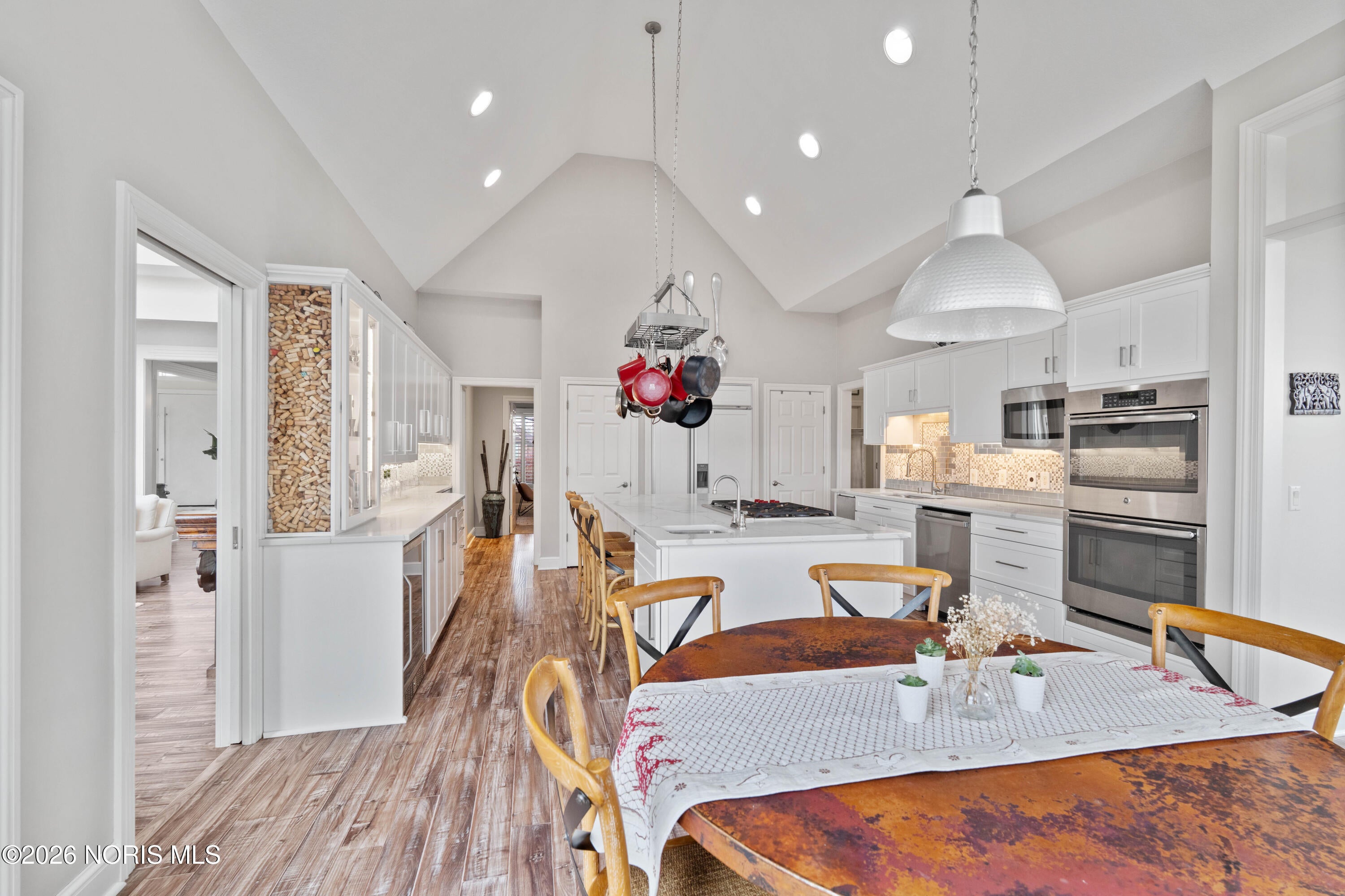 Maumee, Ohio, 43537, United States, 4 Bedrooms Bedrooms, ,11 BathroomsBathrooms,Residential,Active,2011860