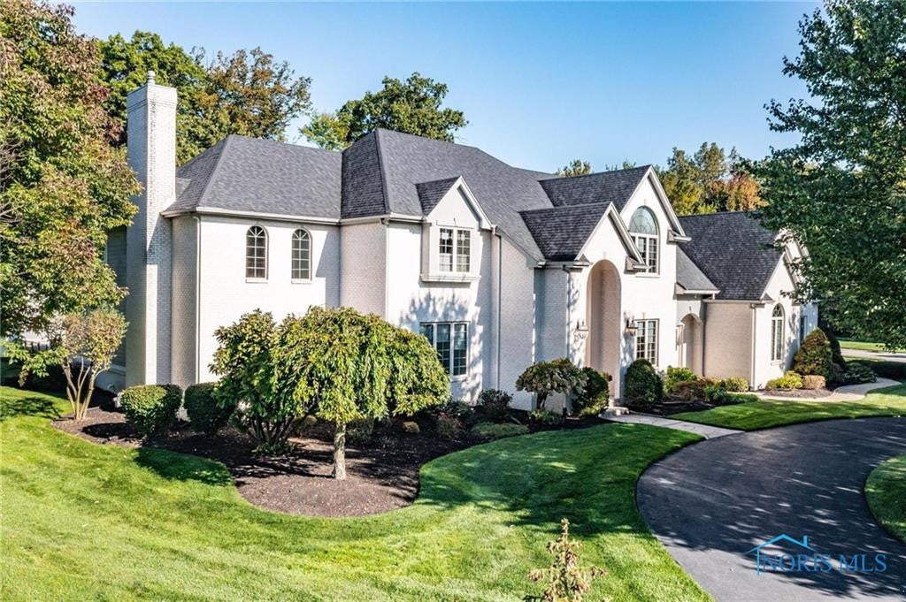 Maumee, Ohio, 43537, United States, 5 Bedrooms Bedrooms, ,8 BathroomsBathrooms,Residential,Active,1954319