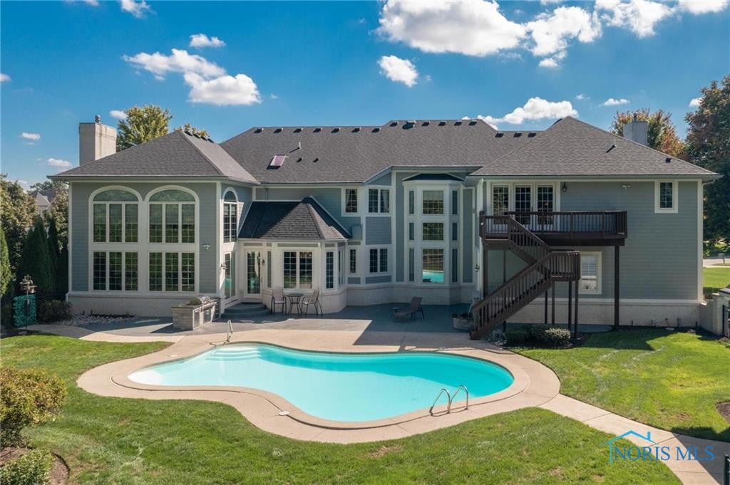 Maumee, Ohio, 43537, United States, 5 Bedrooms Bedrooms, ,8 BathroomsBathrooms,Residential,Active,1954319