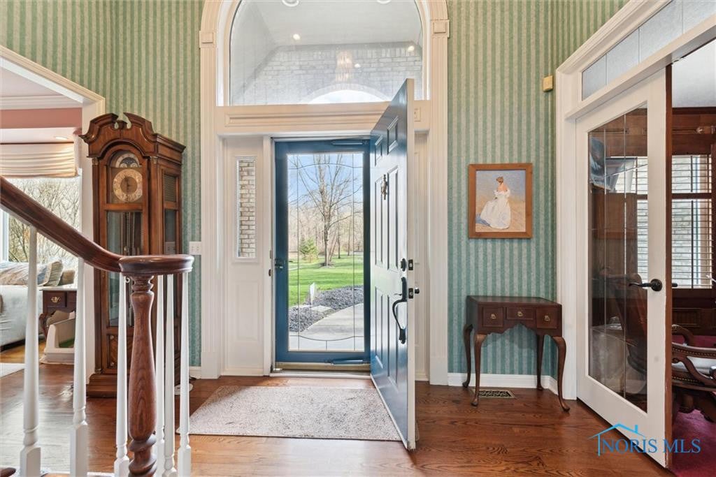 Monclova, Ohio, 43542, United States, 5 Bedrooms Bedrooms, ,4 BathroomsBathrooms,Residential,Active,1799406