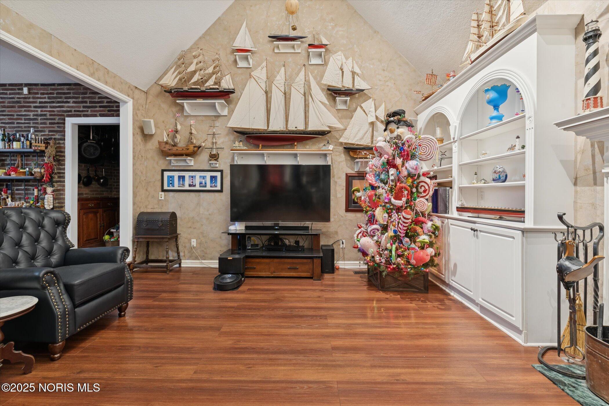 Monclova, Ohio, 43542, United States, 5 Bedrooms Bedrooms, ,4 BathroomsBathrooms,Residential,Active,1799406