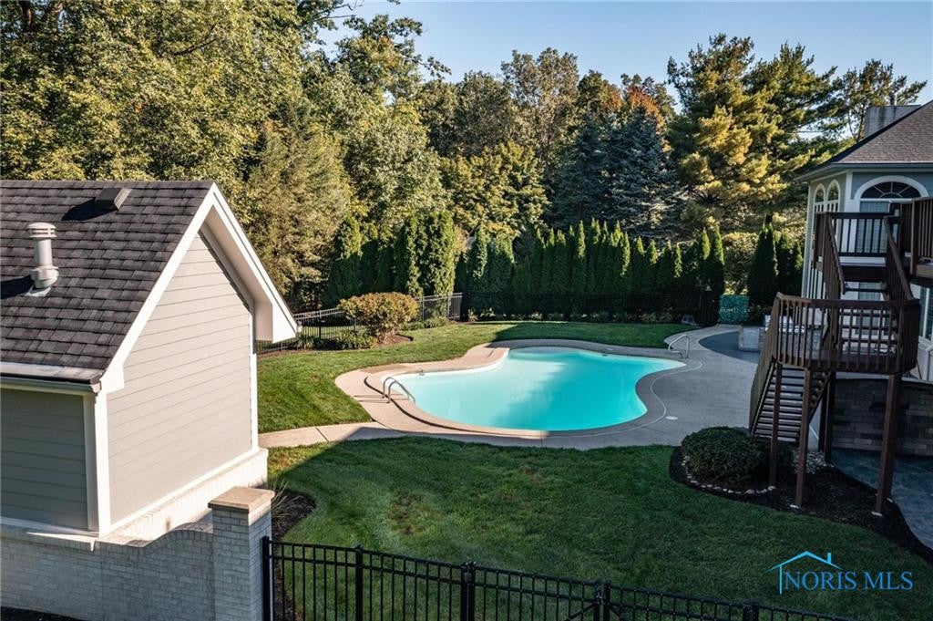 Maumee, Ohio, 43537, United States, 5 Bedrooms Bedrooms, ,8 BathroomsBathrooms,Residential,Active,1954319