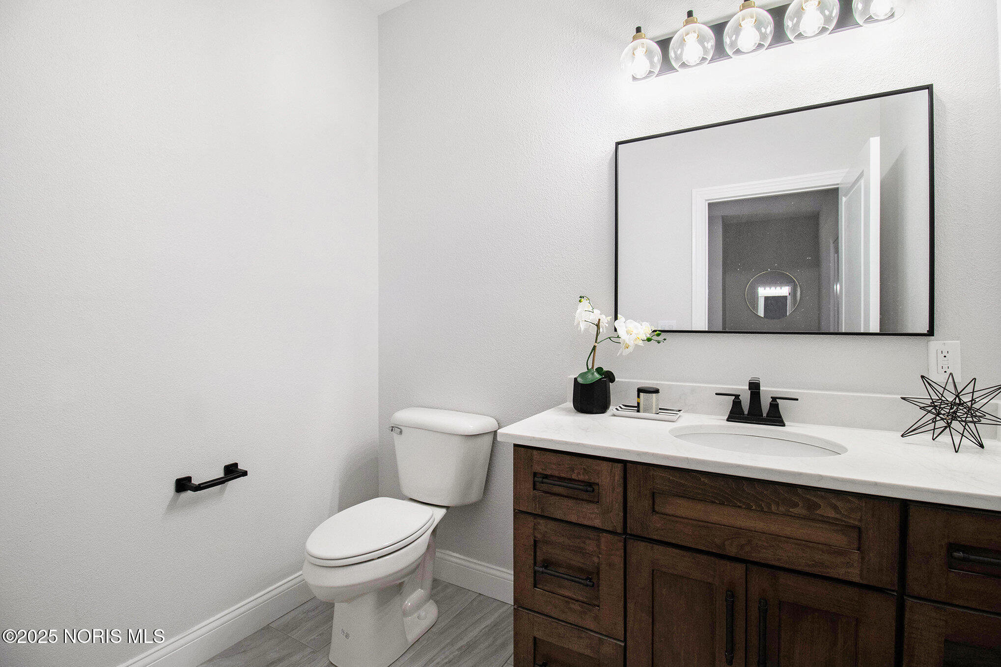 Perrysburg, Ohio, 43551, United States, 6 Bedrooms Bedrooms, ,6 BathroomsBathrooms,Residential,Active,1992267