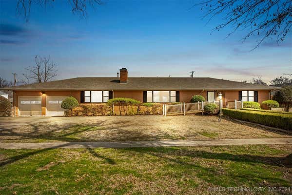 703 S ARTHUR AVE, WAGONER, OK 74467 - Image 1