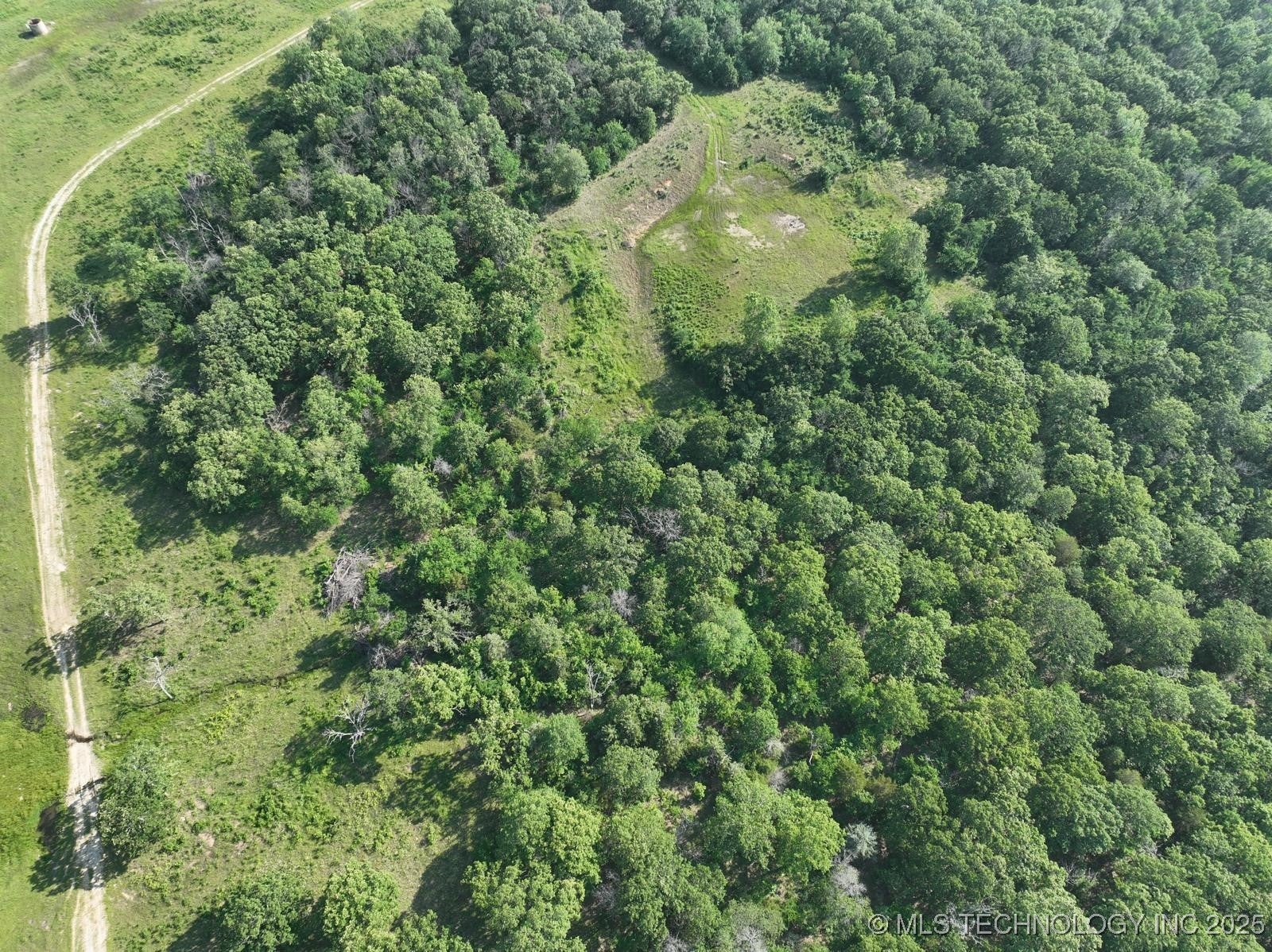 Weleetka, Oklahoma, 74880, United States, 3 Bedrooms Bedrooms, ,2 BathroomsBathrooms,Residential,Active,1999928