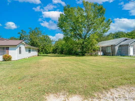 812 ORCHARD ST, ADA, OK 74820 - Image 1